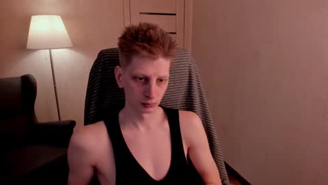 Snapshot of slim_andy chatting on 01-11-25, 10:40 Andy online show from 01-11-25, 10:40