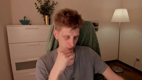 Snapshot of slim_andy chatting on 01-25-25, 10:29 Andy online show from 01-25-25, 10:29