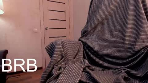 Snapshot of slim_andy chatting on 02-23-25, 01:32 Andy online show from 02-23-25, 01:32