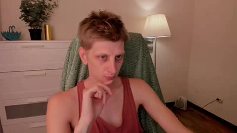 Snapshot of slim_andy chatting on 09-14-25, 10:14 Andy online show from 09-14-25, 10:14