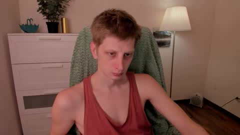 Snapshot of slim_andy chatting on 09-28-25, 10:20 Andy online show from 09-28-25, 10:20