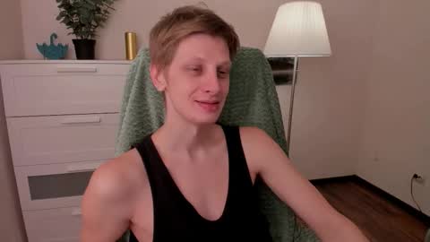 Snapshot of slim_andy chatting on 10-30-25, 07:32 Andy online show from 10-30-25, 07:32