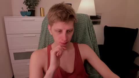 Snapshot of slim_andy chatting on 12-20-25, 08:49 Andy online show from 12-20-25, 08:49