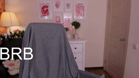 Snapshot of slim_andy chatting on 01-10-26, 08:43 Andy online show from 01-10-26, 08:43