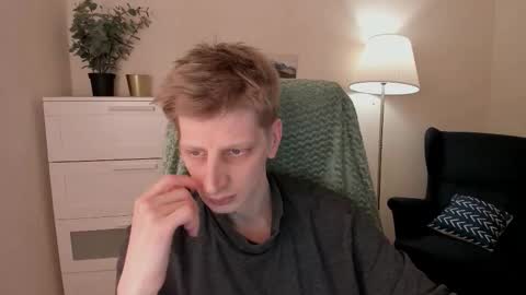 Snapshot of slim_andy chatting on 02-22-26, 08:18 Andy online show from 02-22-26, 08:18