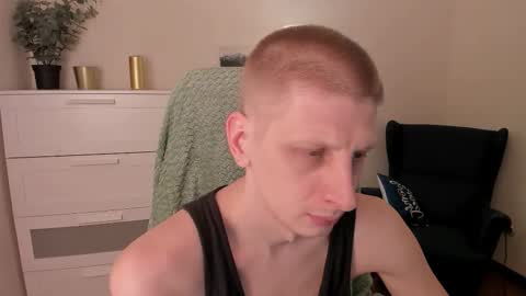 Snapshot of slim_andy chatting on 03-19-26, 08:24 Andy online show from 03-19-26, 08:24