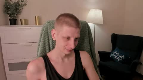 Snapshot of slim_andy chatting on 03-20-26, 08:25 Andy online show from 03-20-26, 08:25