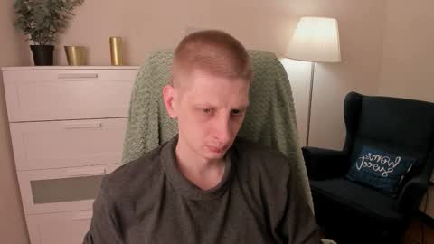 Snapshot of slim_andy chatting on 03-22-26, 08:23 Andy online show from 03-22-26, 08:23