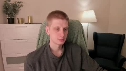 Snapshot of slim_andy chatting on 04-11-26, 09:08 Andy online show from 04-11-26, 09:08