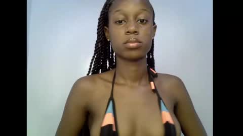 Snapshot of slim_candy12 chatting on 06-03-26, 07:11 Lily online show from 06-03-26, 07:11