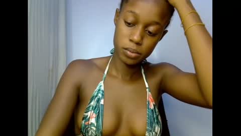Snapshot of slim_candy12 chatting on 06-28-26, 07:03 Lily online show from 06-28-26, 07:03