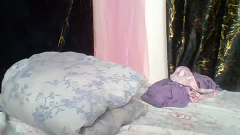 Anna online show from 07-16-26, 09:43