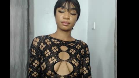 Snapshot of slim_ebonygirl4 chatting on 12-17-25, 06:52 Slim ebonygirl4 online show from 12-17-25, 06:52