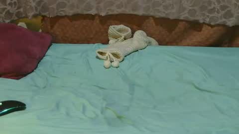 Snapshot of slim_girl01 chatting on 01-15-25, 09:35 slim_girl01 online show from 01-15-25, 09:35