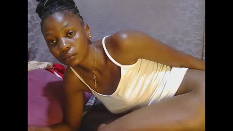 Snapshot of slim_girl01 chatting on 10-09-25, 02:09 slim_girl01 online show from 10-09-25, 02:09
