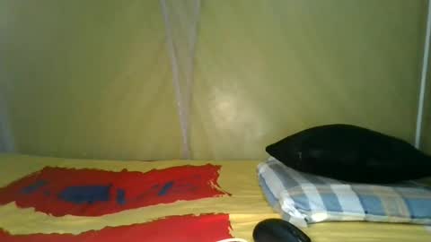 Snapshot of slim_girl01 chatting on 06-14-26, 05:37 slim_girl01 online show from 06-14-26, 05:37