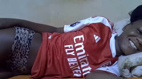 slim_girl3 online show from 10-21-25, 06:14