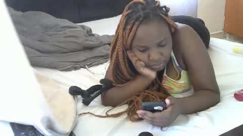 Snapshot of slim_joy chatting on 02-15-25, 08:00 slim_joy online show from 02-15-25, 08:00