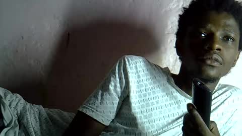 Snapshot of slim_long01 chatting on 10-26-25, 09:37 slim long01 online show from 10-26-25, 09:37