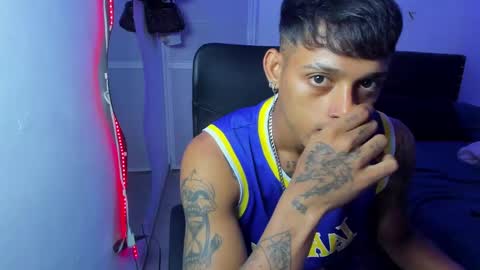 Snapshot of slim_master12 chatting on 01-07-25, 03:57 slim_master12 online show from 01-07-25, 03:57