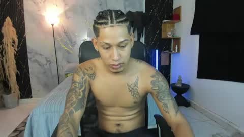 slim_master12 online show from 06-25-26, 11:48