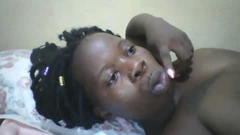 slim_petite_ebony online show from 02-17-26, 10:05