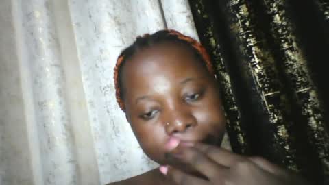 Snapshot of slim_petite_ebony chatting on 06-17-26, 07:15 slim_petite_ebony online show from 06-17-26, 07:15