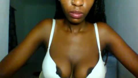 slimandthick1 online show from 03-16-26, 08:46