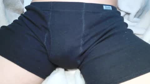 Snapshot of slimhungyvng chatting on 07-15-26, 04:01 slimhungyvng online show from 07-15-26, 04:01