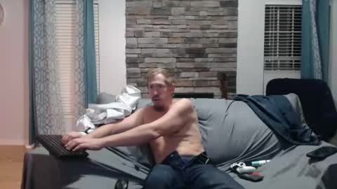 slimjp online show from 10-22-25, 01:39