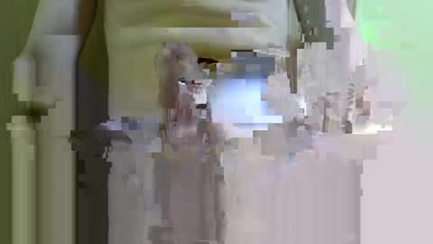 Snapshot of slimnthick69 chatting on 05-20-26, 09:10 slimnthick69 online show from 05-20-26, 09:10