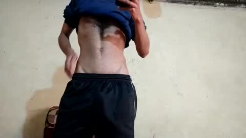 Snapshot of slimshaddyxx chatting on 01-06-25, 06:47 Prince online show from 01-06-25, 06:47