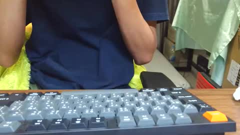 Snapshot of slimslimxxx chatting on 04-09-26, 04:23 slimslimxxx online show from 04-09-26, 04:23