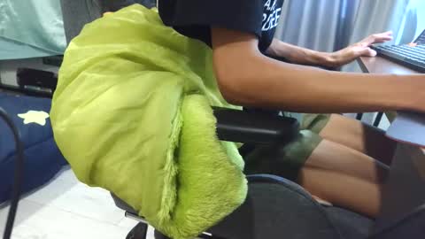 Snapshot of slimslimxxx chatting on 04-11-26, 08:18 slimslimxxx online show from 04-11-26, 08:18