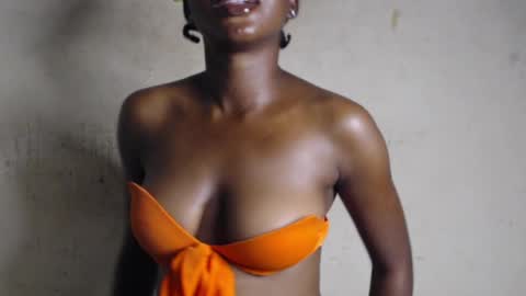 Snapshot of slimzy_hotxx chatting on 07-08-26, 09:25 Grace online show from 07-08-26, 09:25