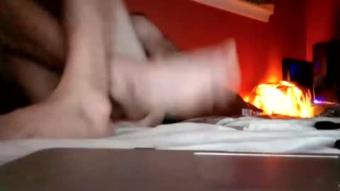 Snapshot of sloanskirty chatting on 02-15-26, 01:13 Sloanskirty online show from 02-15-26, 01:13