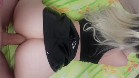 Stiven and Laura online show from 03-17-26, 02:42