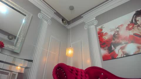 Snapshot of slut_milf4u chatting on 11-20-25, 12:33 Paola online show from 11-20-25, 12:33