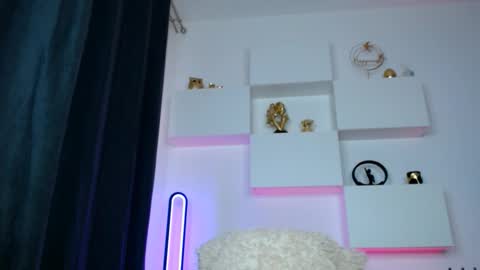 Ariana online show from 02-18-26, 07:37