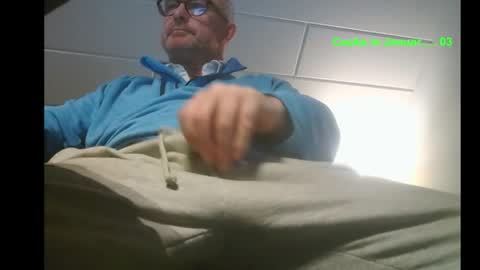  SLUTIAM   online show from 01-05-26, 06:33