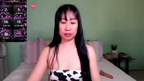 Snapshot of slutty_asian chatting on 04-24-26, 01:08 slutty asian-- online show from 04-24-26, 01:08