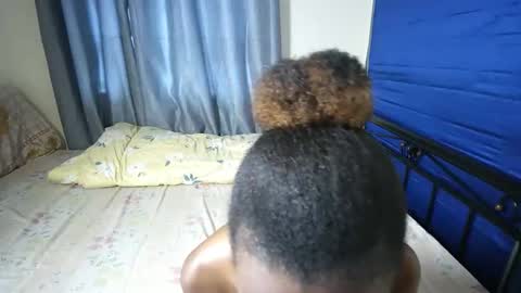 slutty_baddie online show from 09-12-25, 07:19