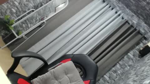 CHIE CHIE online show from 02-16-25, 10:54