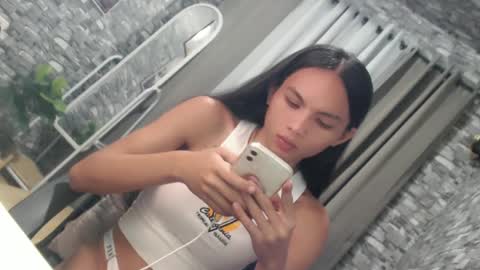 CHIE CHIE online show from 02-17-25, 10:25