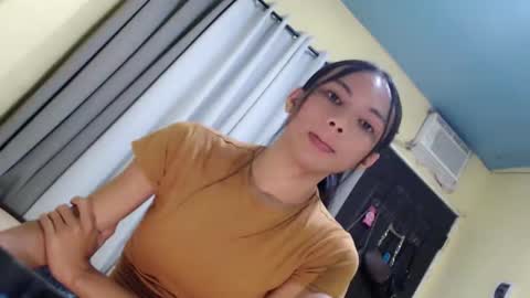 CHIE CHIE online show from 03-05-26, 08:32