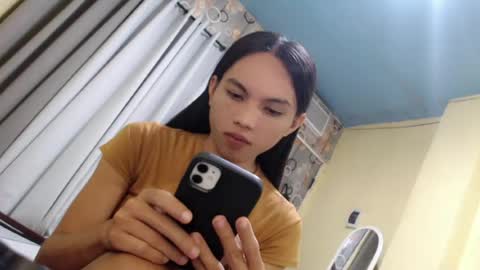Snapshot of sluttychie chatting on 07-26-26, 01:36 CHIE CHIE online show from 07-26-26, 01:36