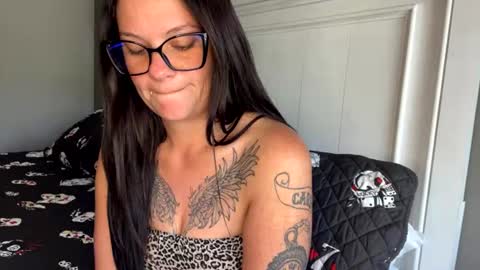 sluttycouple840 online show from 06-23-26, 10:41