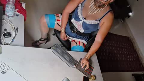 Snapshot of sluttygina1 chatting on 06-19-26, 08:56 sluttygina1 online show from 06-19-26, 08:56