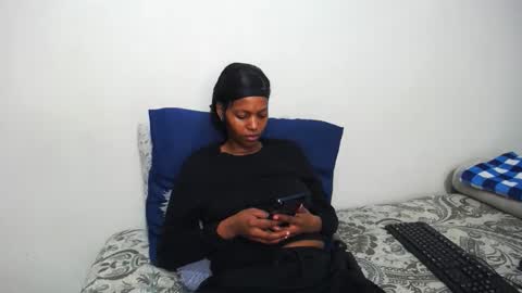 Snapshot of sluttykayy_ chatting on 05-13-26, 06:44 sluttykayy_ online show from 05-13-26, 06:44