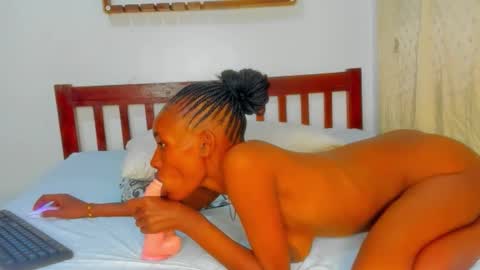 Sexyslutt online show from 09-18-25, 04:03